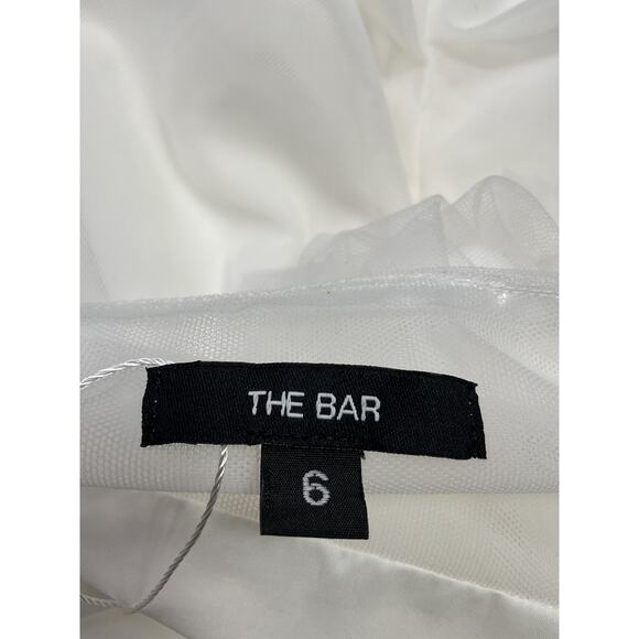 The Bar 'Jean' White Nylon Dress Size 6 - Picture 4 of 5